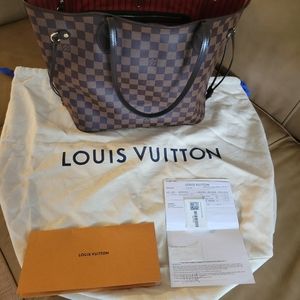[Gently Used] Authentic Louis Vuitton Neverfull MM Damier Ebene